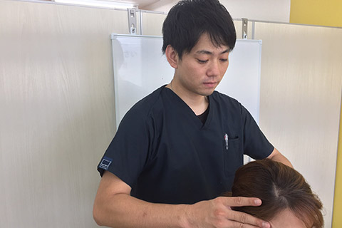 頭蓋骨調整